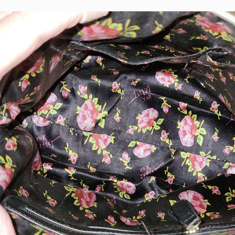 Betsey Johnson Striped Floral Satchel Crossbody with Blue Bow Preloved - Picture 8 of 16